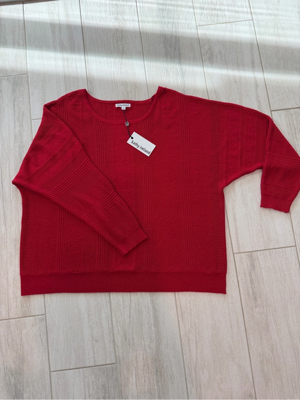 Kathy Ireland Red Metallic Knit Sweater – Size 3X – NWT lightweight